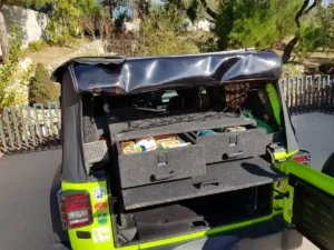 Cajonera 4x4 de madera a medida