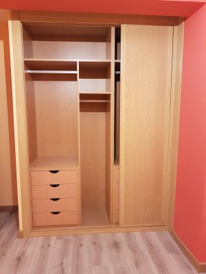 Diseño y fabricación de armarios de madera a medida