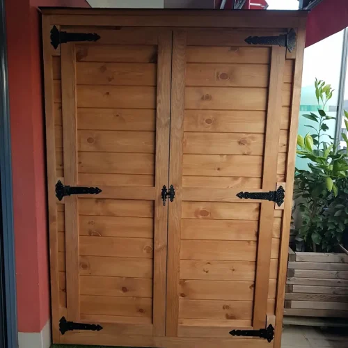 Armarios de madera a medida para vestidores, ElaboMón.