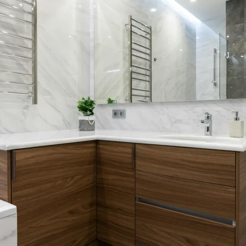 Mueble bajo lavabo con armario a medida